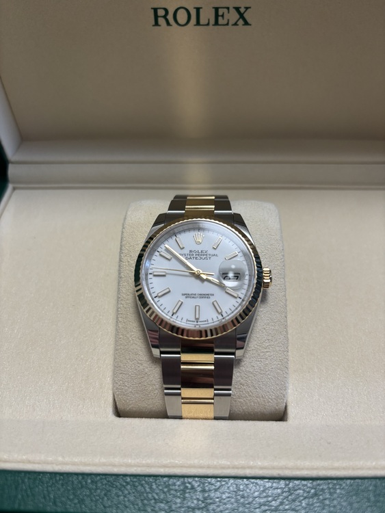ロレックス デイトジャスト 12623（高級時計）の商品画像 - 査定依頼日：2025年5月27日 - 最高査定価格：1,800,000円