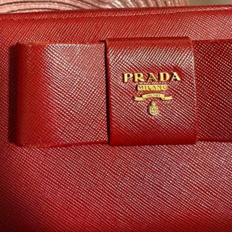 不明（ブランド財布・小物）の商品画像 - 査定依頼日：2025年4月11日 - 最高査定価格：2,000円