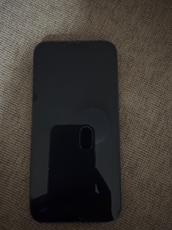 iPhone13（スマホ）の商品画像 - 査定依頼日：2026年7月25日 - 最高査定価格：33,000円