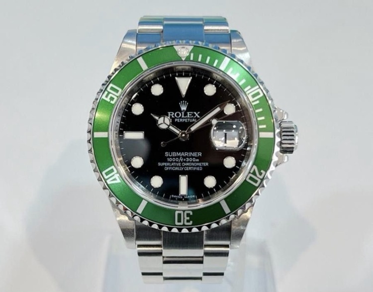 ロレックス　サブマリーナ　グリーン（高級時計）の商品画像 - 査定依頼日：2026年4月22日 - 最高査定価格：2,250,000円