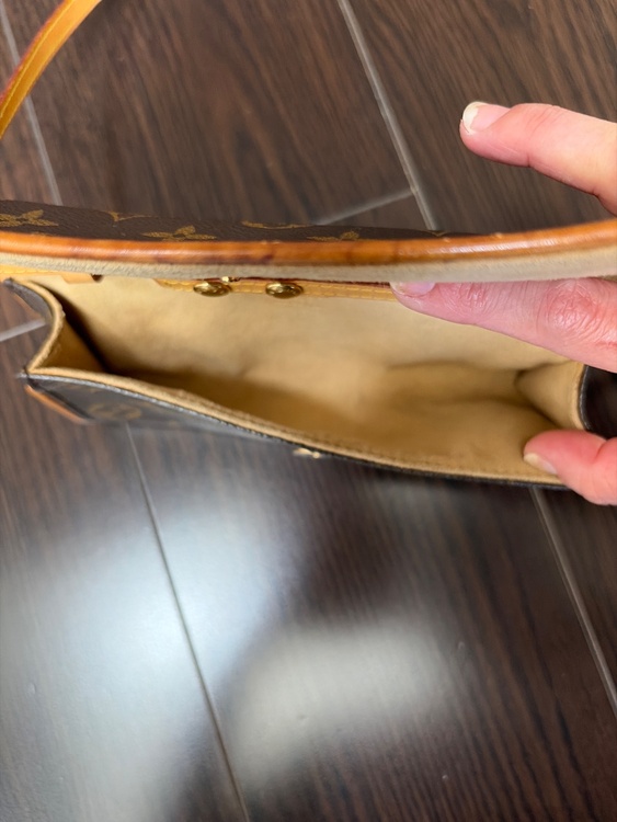 ルイヴィトン モノグラム（ブランドバッグ）の商品画像 - 査定依頼日：2026年10月3日 - 最高査定価格：100,000円
