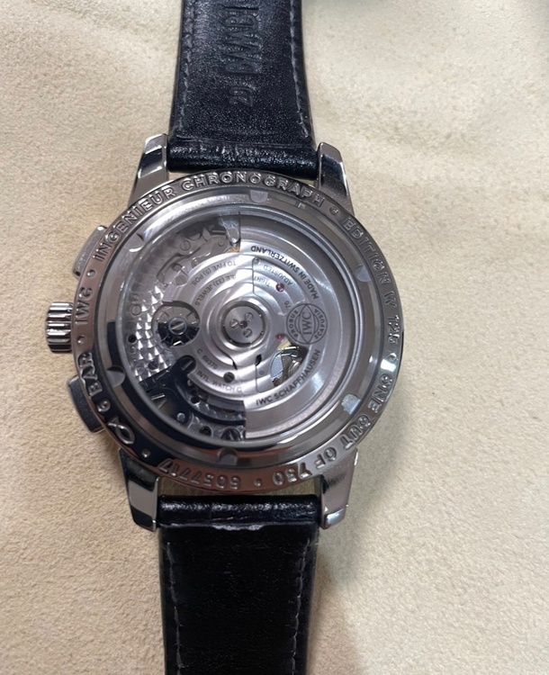 IW380701（高級時計）の商品画像 - 査定依頼日：2026年2月5日 - 最高査定価格：650,000円