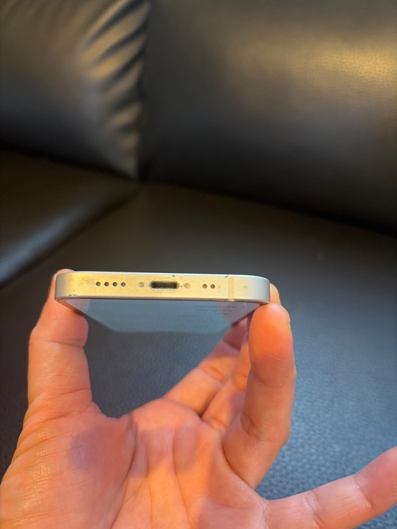 iPhone 12 mini 128GB au（スマホ）の商品画像 - 査定依頼日：2026年3月3日 - 最高査定価格：18,000円