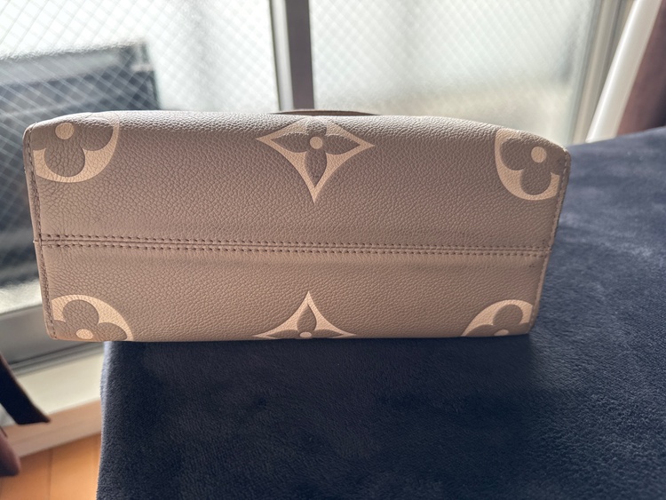 オンザゴー PM 型番M45779（ブランドバッグ）の商品画像 - 査定依頼日：2026年3月6日 - 最高査定価格：330,000円