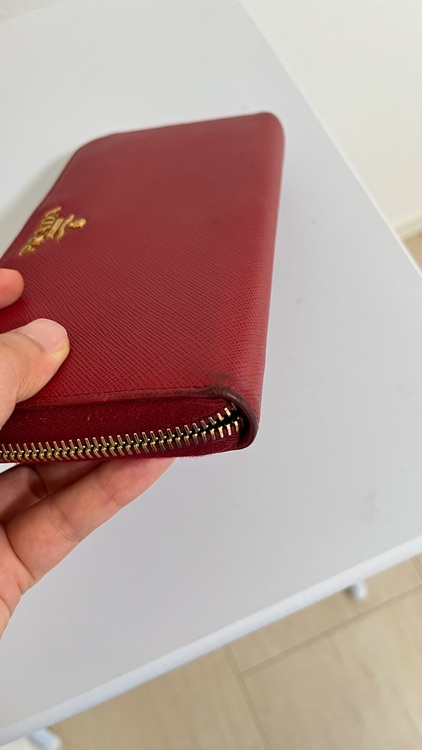 サフィアーノレザー　長財布（ブランド財布・小物）の商品画像 - 査定依頼日：2025年9月5日 - 最高査定価格：8,000円