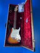 USA ストラトキャスター　60アニバーサリー（ピアノ・楽器・PA機材）の商品画像 - 査定依頼日：2026年4月11日 - 最高査定価格：100,000円