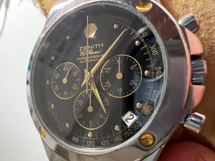 ゼニス エルプリメロ （高級時計）の商品画像 - 査定依頼日：2025年7月2日 - 最高査定価格：500,000円