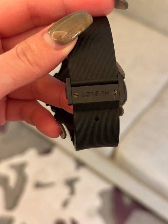 ウブロ ビックバン （高級時計）の商品画像 - 査定依頼日：2024年12月8日 - 最高査定価格：1,000,000円