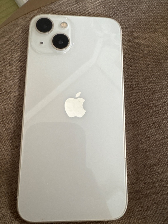iPhone13（スマホ）の商品画像 - 査定依頼日：2026年5月30日 - 最高査定価格：37,000円