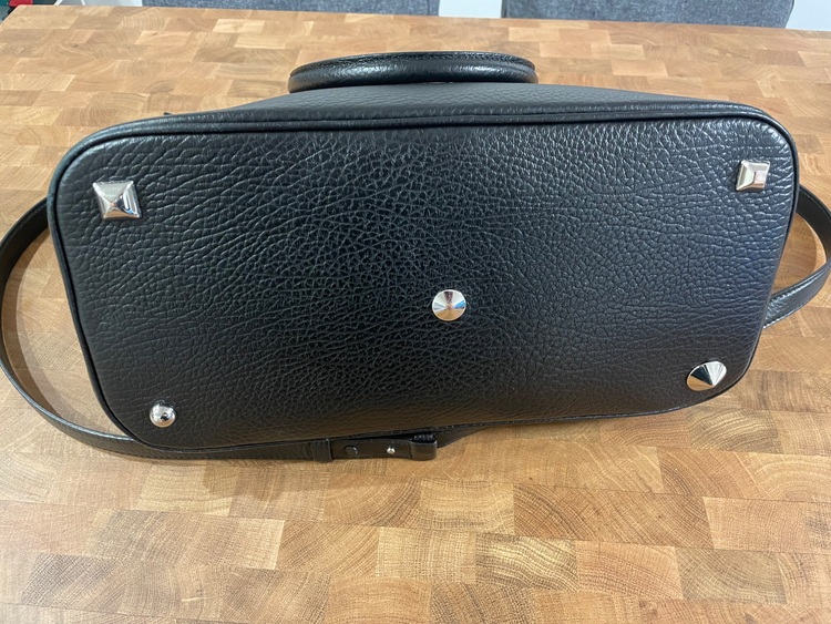 その他 その他 （ブランドバッグ）の商品画像 - 査定依頼日：2025年12月4日 - 最高査定価格：50,000円