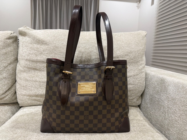 ハムステッド（ブランドバッグ）の商品画像 - 査定依頼日：2026年4月16日 - 最高査定価格：100,000円