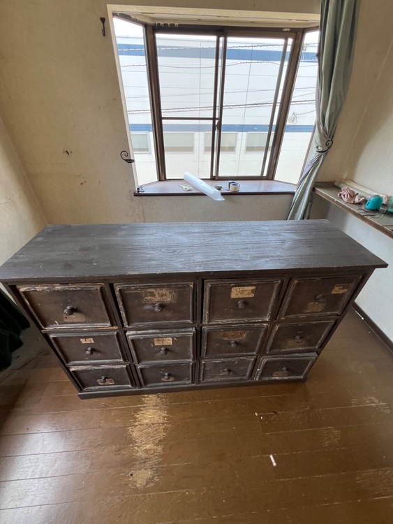 1800年代、フランス製アンティーク家具（家具・寝具）の商品画像 - 査定依頼日：2026年5月16日 - 最高査定価格：5,000円