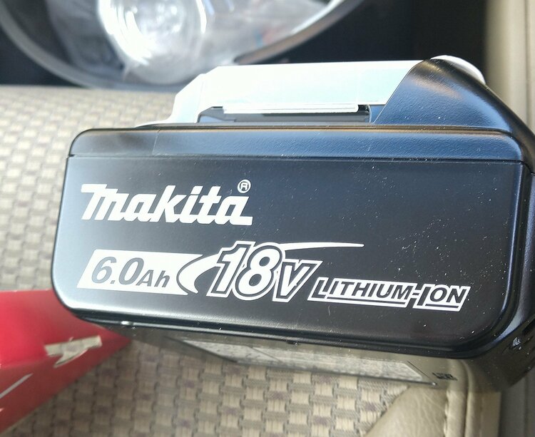 マキタBL1860B 6.0Ah（電動工具・農機具・業務用機械）の商品画像 - 査定依頼日：2026年10月21日 - 最高査定価格：9,000円