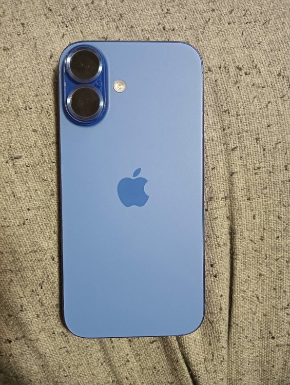 iPhone iPhone 16 256GB SIMフリー（スマホ）の商品画像 - 査定依頼日：2026年7月10日 - 最高査定価格：105,000円