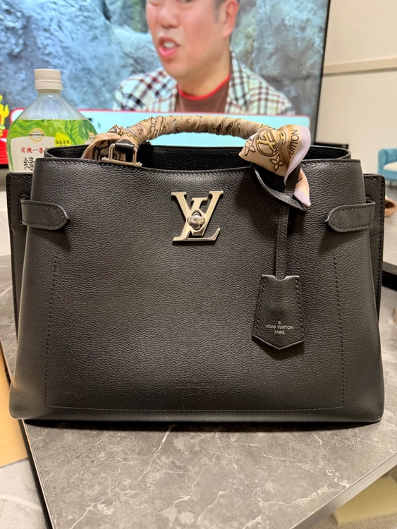 ロックミーデー（ブランドバッグ）の商品画像 - 査定依頼日：2026年2月2日 - 最高査定価格：170,000円