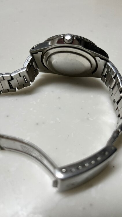 ロレックス GMTマスター （高級時計）の商品画像 - 査定依頼日：2025年5月11日 - 最高査定価格：2,000,000円