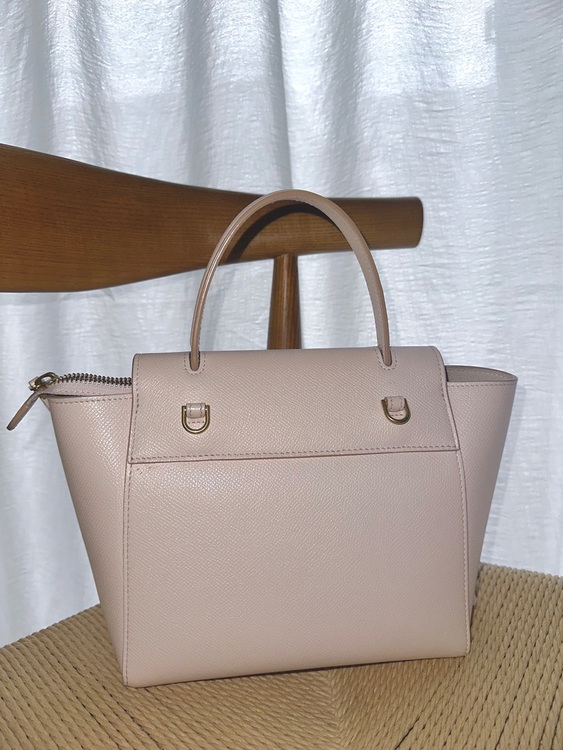 ベルトバッグ ナノ（ブランドバッグ）の商品画像 - 査定依頼日：2025年10月21日 - 最高査定価格：100,000円