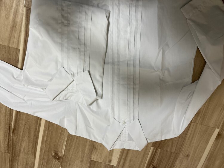 大阪薫英女学院中学校制服（古着・ファッション）の商品画像 - 査定依頼日：2024年11月11日 - 最高査定価格：1,000円