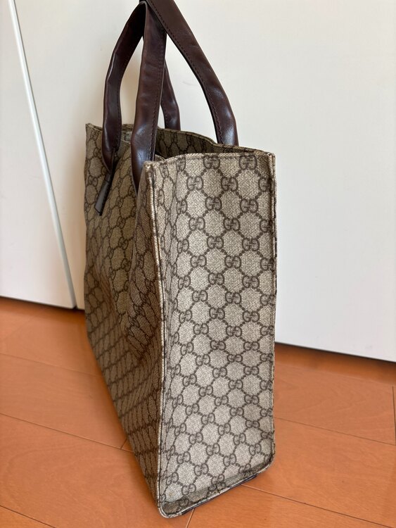 トートバッグ（ブランドバッグ）の商品画像 - 査定依頼日：2025年5月28日 - 最高査定価格：32,000円