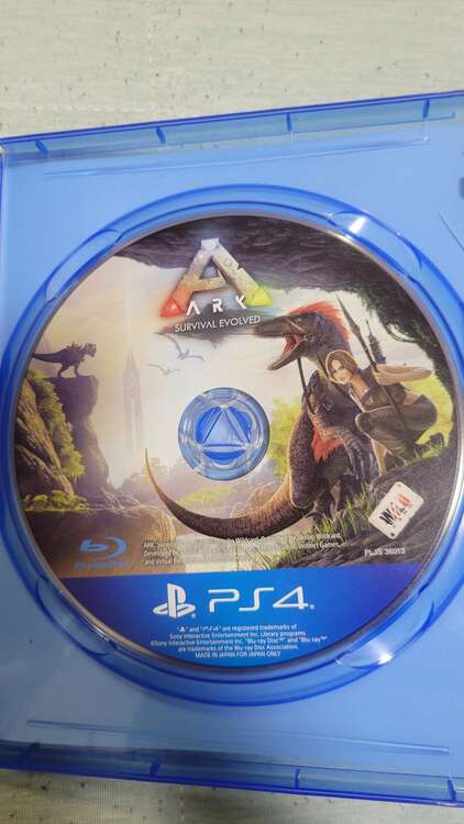 PS4　ARK （ゲーム機本体・ゲームソフト）の商品画像 - 査定依頼日：2023年12月17日 - 最高査定価格：1,000円
