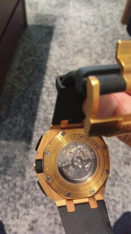 J75345（高級時計）の商品画像 - 査定依頼日：2025年5月23日 - 最高査定価格：4,500,000円