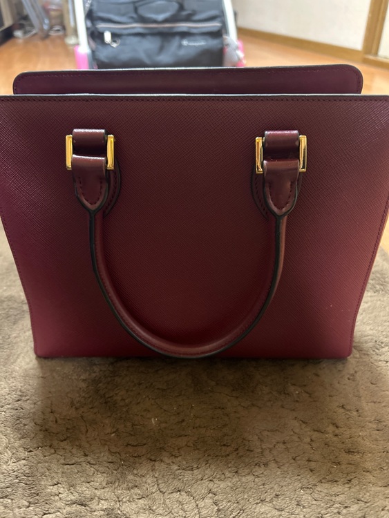 プラダ  （ブランドバッグ）の商品画像 - 査定依頼日：2025年11月12日 - 最高査定価格：110,000円