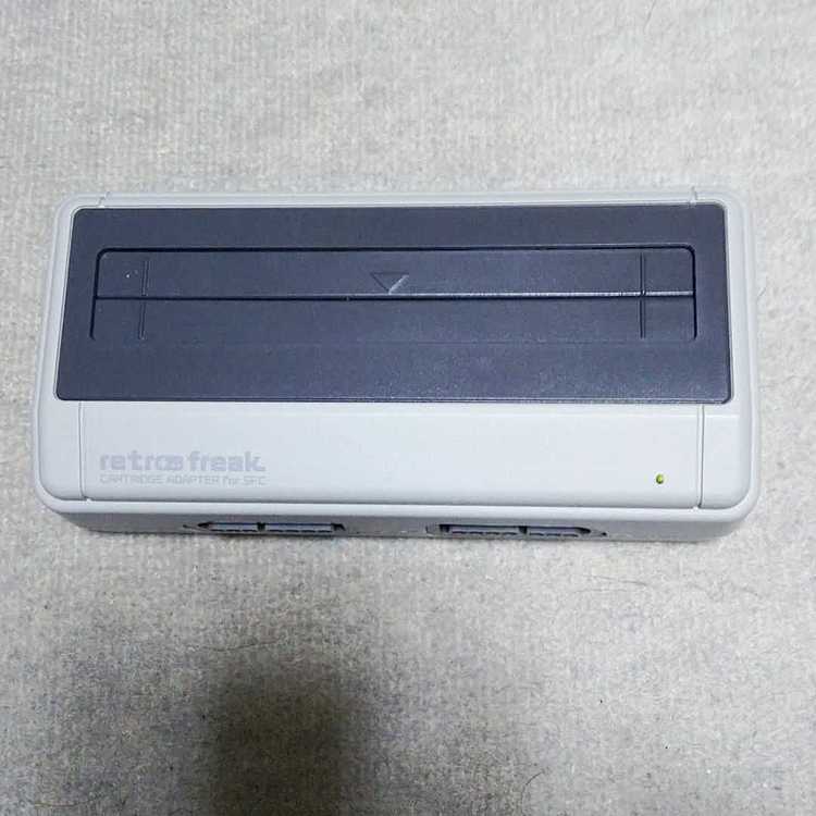 レトロフリークベーシック　カセット（ゲーム機本体・ゲームソフト）の商品画像 - 査定依頼日：2020年1月5日 - 最高査定価格：4,000円