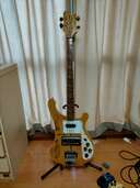 リッケンバッカー4001（ピアノ・楽器・PA機材）の商品画像 - 査定依頼日：2025年4月27日 - 最高査定価格：180,000円