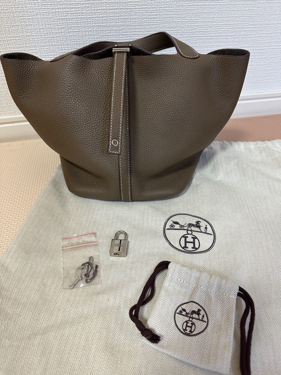 エルメス ピコタン （ブランドバッグ）の商品画像 - 査定依頼日：2025年12月11日 - 最高査定価格：450,000円