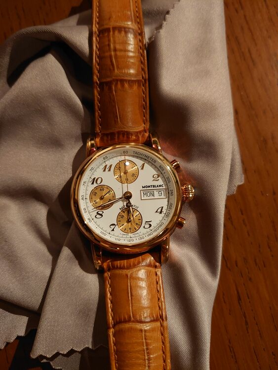 その他 モンブラン PL2824（高級時計）の商品画像 - 査定依頼日：2025年6月17日 - 最高査定価格：440,000円