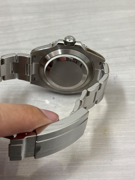 グリーンサブマリーナ（高級時計）の商品画像 - 査定依頼日：2025年9月27日 - 最高査定価格：2,200,000円