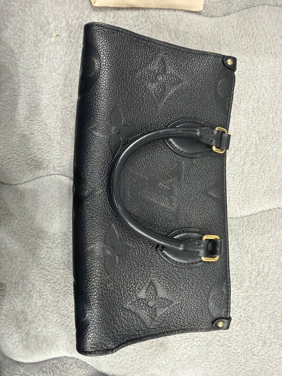 オンザゴーEW（ブランドバッグ）の商品画像 - 査定依頼日：2026年2月1日 - 最高査定価格：360,000円