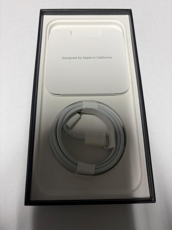 iPhone 12 Pro Max 256GB SIMフリー バッテリー純正新品（スマホ）の商品画像 - 査定依頼日：2026年4月20日 - 最高査定価格：47,000円