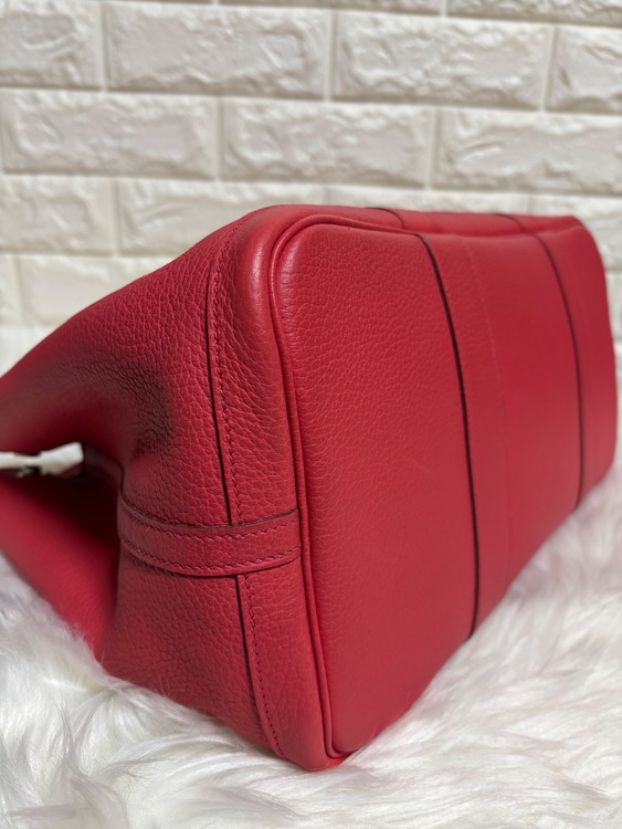 エルメス ガーデンパーティPM ネゴンダ ブーゲンビリア □N刻印（ブランドバッグ）の商品画像 - 査定依頼日：2025年11月21日 - 最高査定価格：160,000円