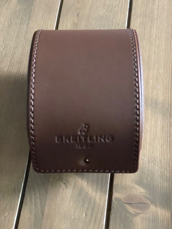 ブライトリング クロノマット ク B01 42 ベントレー グリーン（高級時計）の商品画像 - 査定依頼日：2026年3月24日 - 最高査定価格：640,000円