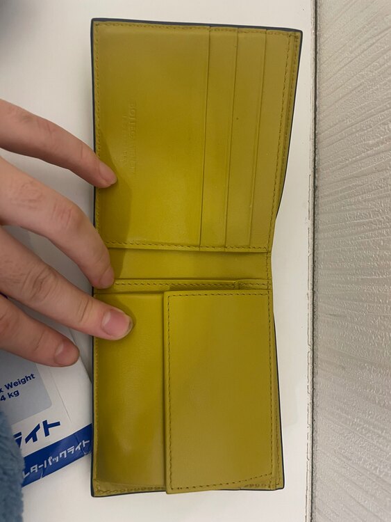 ボッテガ・ヴェネタ  （ブランドバッグ）の商品画像 - 査定依頼日：2025年3月28日 - 最高査定価格：20,000円