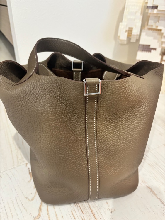 エルメス ピコタン （ブランドバッグ）の商品画像 - 査定依頼日：2025年7月14日 - 最高査定価格：620,000円