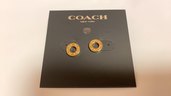 coach　ピアス（ブランド財布・小物）の商品画像 - 査定依頼日：2023年1月11日 - 最高査定価格：3,000円