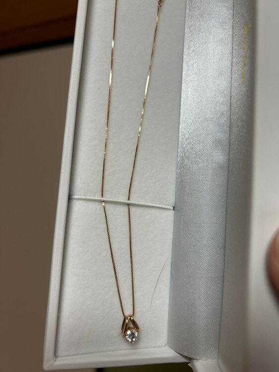 ダイヤ0.4カラットピンクゴールドネックレス（金・貴金属）の商品画像 - 査定依頼日：2025年4月26日 - 最高査定価格：80,000円