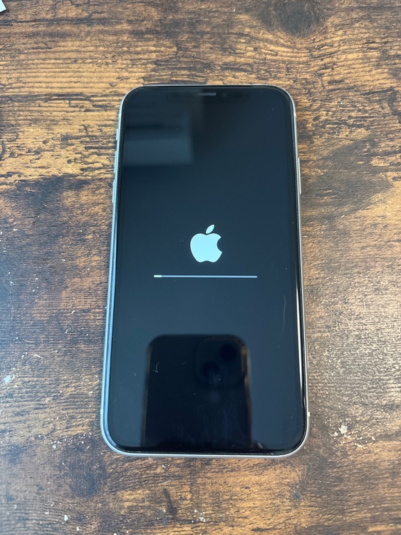 iPhone11 128GB SIMフリー（スマホ）の商品画像 - 査定依頼日：2025年7月21日 - 最高査定価格：25,000円