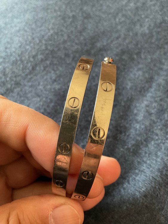 カルティエラブブレス（金・貴金属）の商品画像 - 査定依頼日：2023年1月26日 - 最高査定価格：470,000円