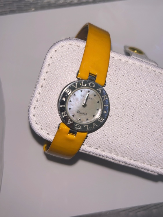 ビーゼロワン（高級時計）の商品画像 - 査定依頼日：2025年8月18日 - 最高査定価格：50,000円