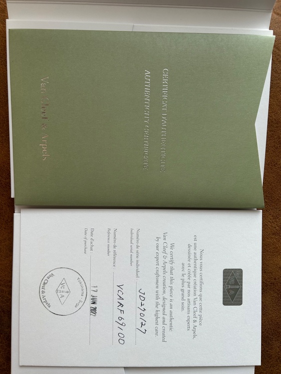 ヴァンクリーフアーペル　スイートアルハンブラ　マザーオブパール　ネックレス（宝石）の商品画像 - 査定依頼日：2026年3月30日 - 最高査定価格：100,000円