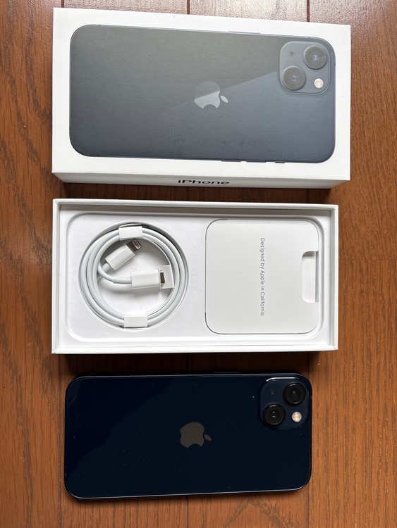 iPhone13 128G ブラック　simフリー（スマホ）の商品画像 - 査定依頼日：2026年4月11日 - 最高査定価格：36,000円