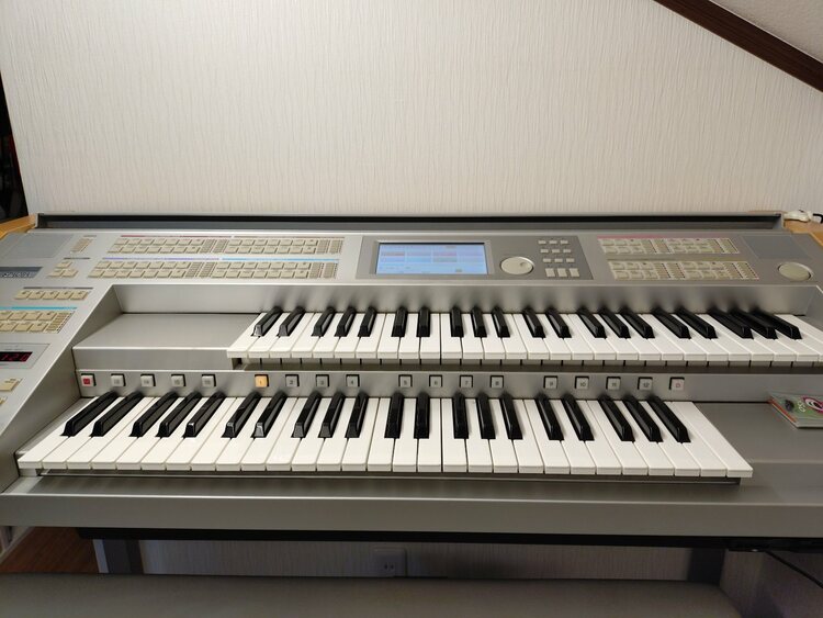 エレクトーンELS01C（ピアノ・楽器・PA機材）の商品画像 - 査定依頼日：2026年3月12日 - 最高査定価格：5,000円