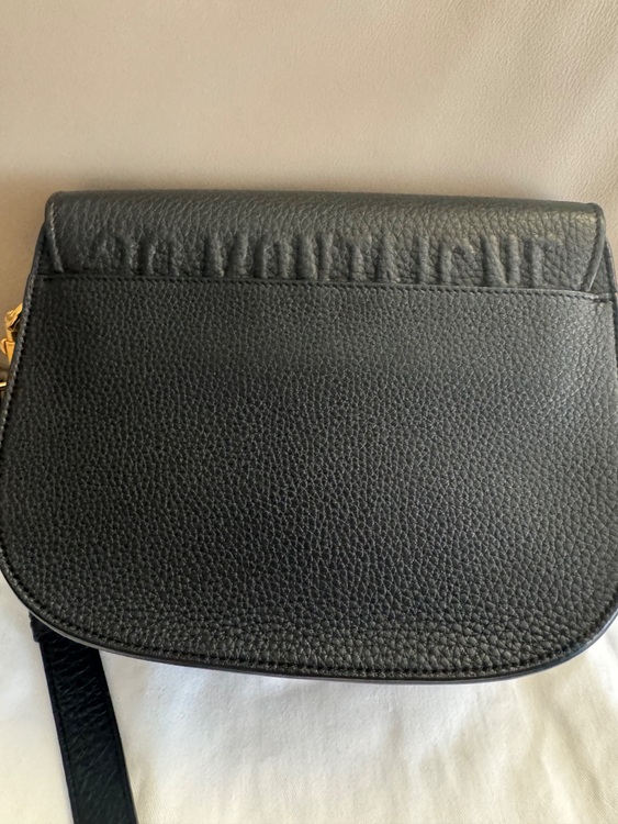 ボビー、ミディアム（ブランドバッグ）の商品画像 - 査定依頼日：2025年7月15日 - 最高査定価格：230,000円