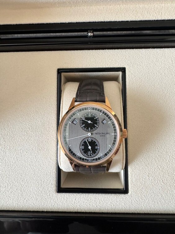 オーデマピゲ その他 （高級時計）の商品画像 - 査定依頼日：2025年5月22日 - 最高査定価格：4,500,000円