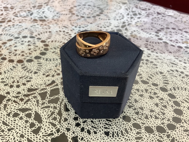 18金ローズゴールド指輪メレダイヤ0.4付き7g相当（金・貴金属）の商品画像 - 査定依頼日：2026年2月1日 - 最高査定価格：129,000円