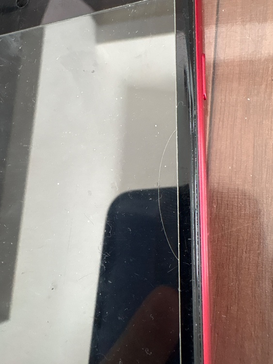 iPhone SE (第 2 世代) 128GB SIMフリー（スマホ）の商品画像 - 査定依頼日：2026年3月22日 - 最高査定価格：12,000円