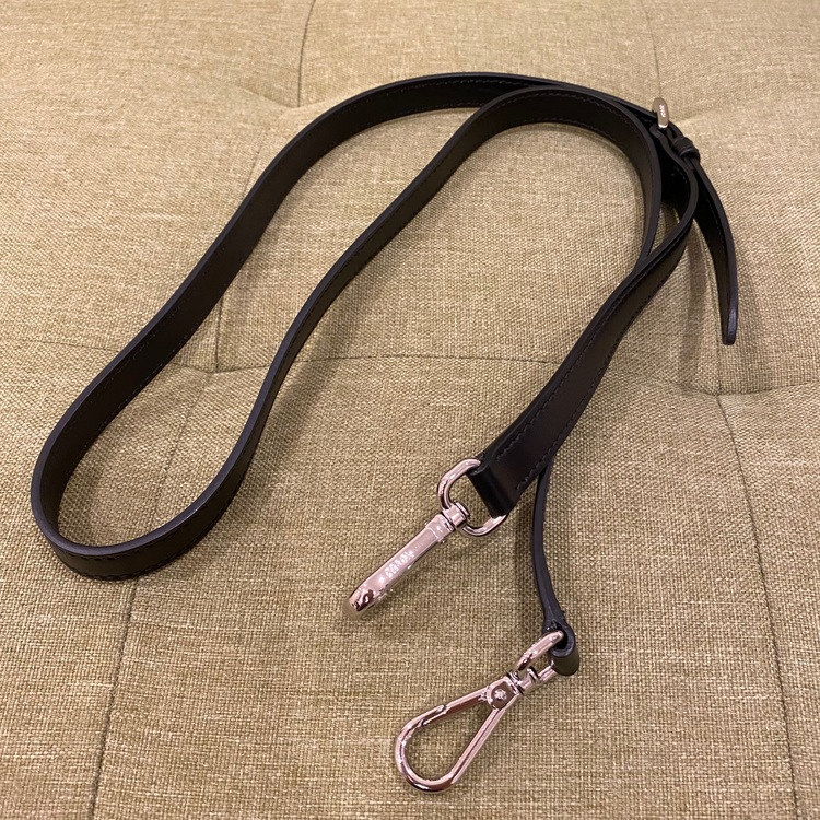 プラダ サフィアーノキュイール レザー 2WAYハンドバッグ ブラック 1BA2（ブランドバッグ）の商品画像 - 査定依頼日：2022年7月28日 - 最高査定価格：80,000円